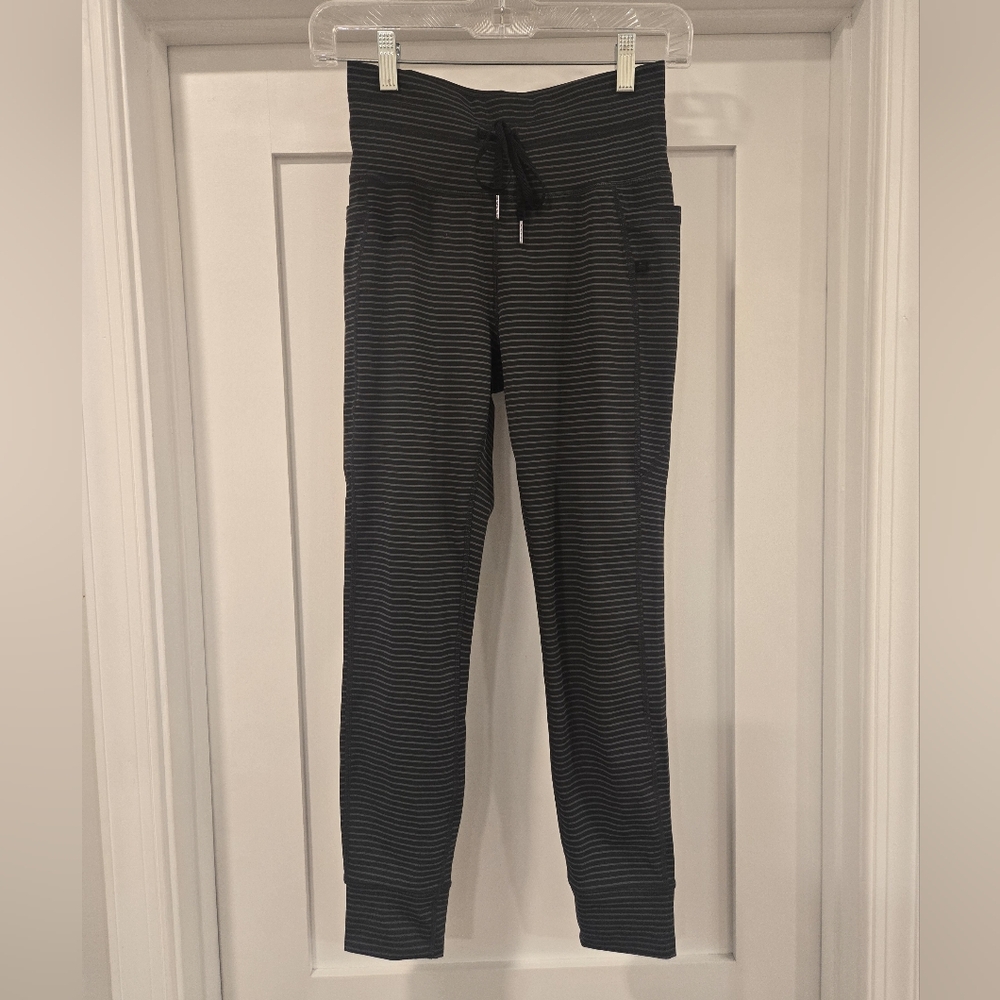 Halara Black And Gray Striped Joggers